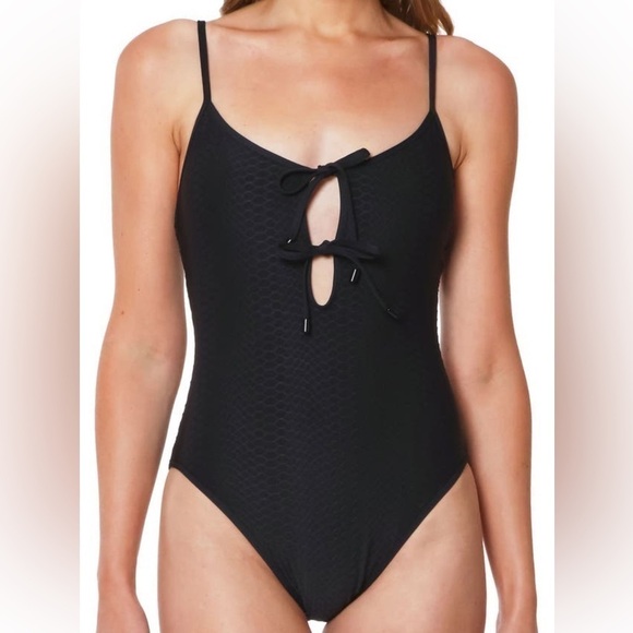 SANCTUARY Mio Keyhole Mermaid Scale Print One-Piece Swimsuit - Picture 1 of 3